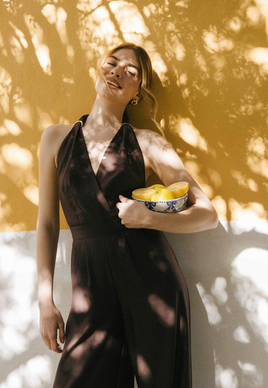 Brown suit with a blend of linen ARATIKA