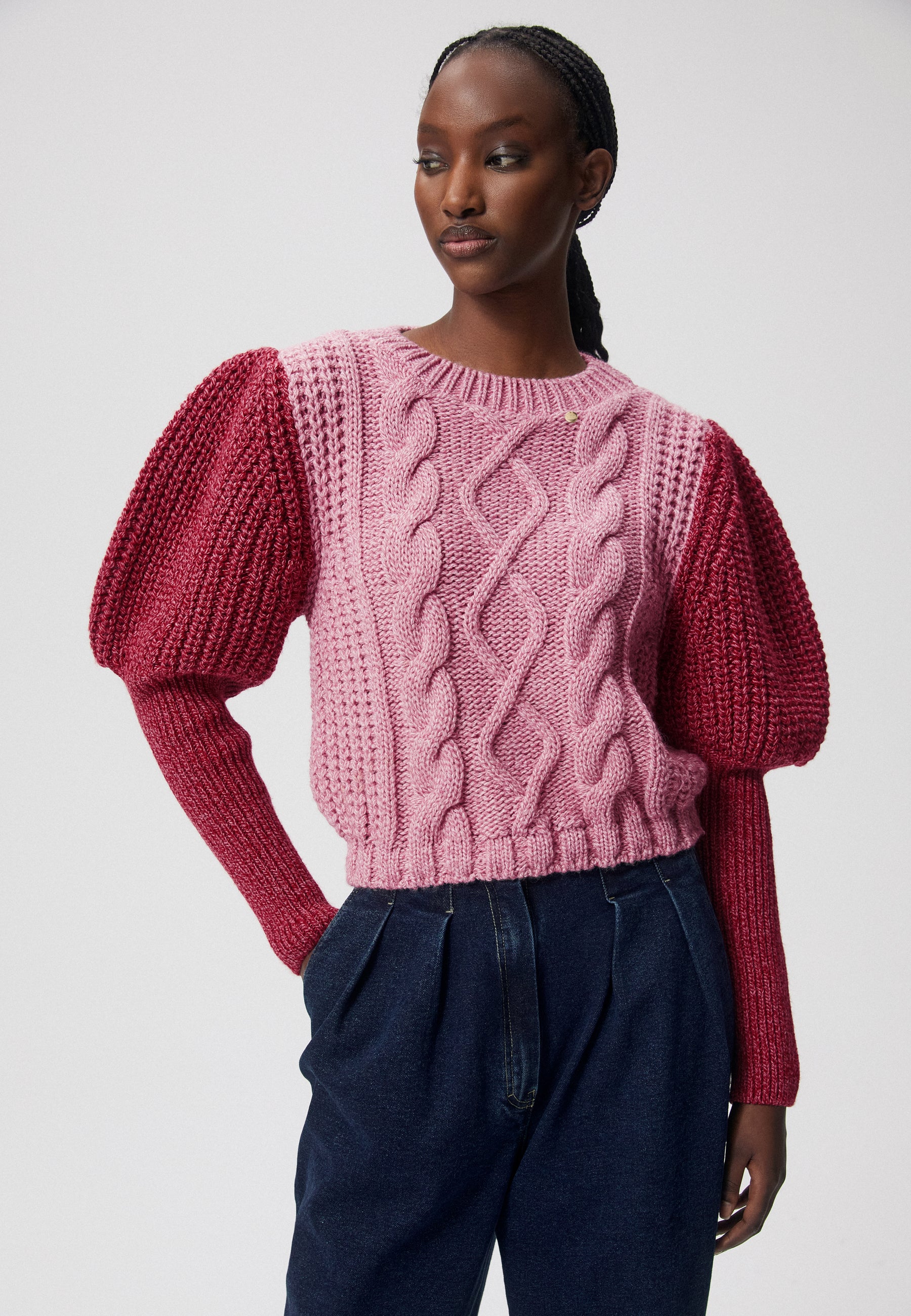 Sweater with puffs and braided pattern CHINNI in pink