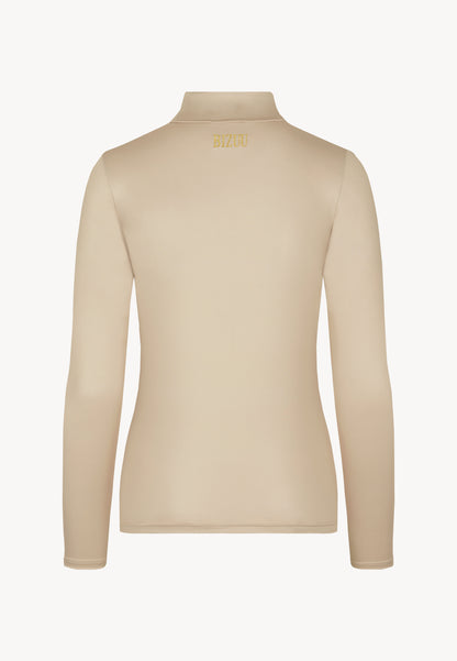 OWAKA beige close-fitting turtleneck