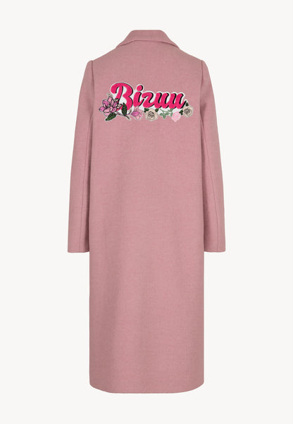 Coat with a logo patch on the back MAXIMA pink