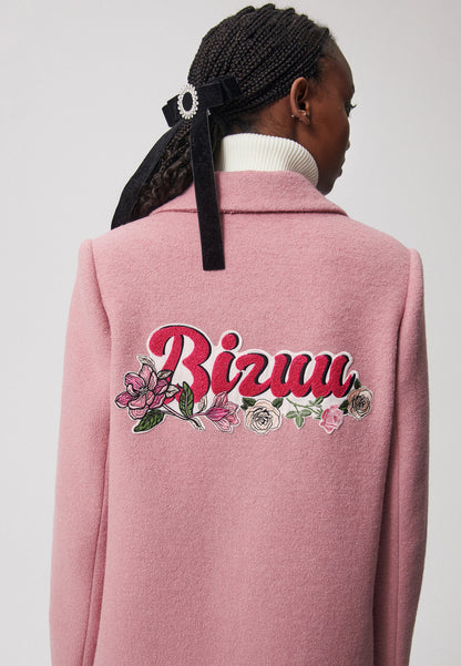 Coat with a logo patch on the back MAXIMA pink