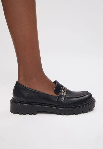 Leather loafers with a strap featuring a metal logo OSBY black