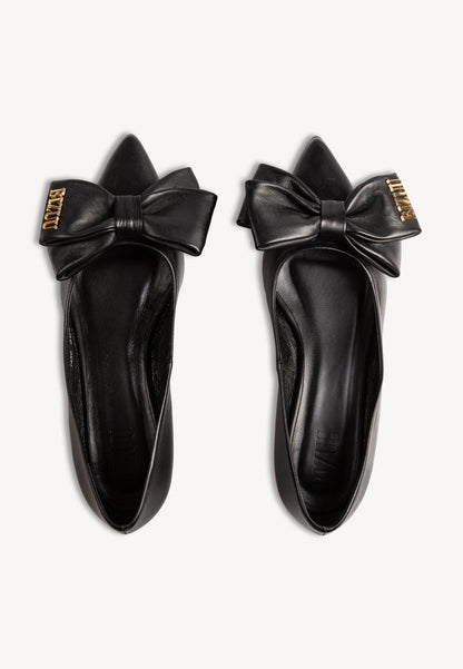 Leather ballet flats with a bow and logo LAVIE black