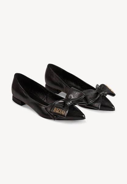 Leather ballet flats with a bow and logo LAVIE black