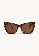 Load image into Gallery viewer, LUCIA sunglasses brown
