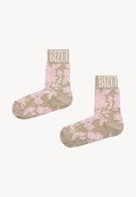 Load image into Gallery viewer, Cotton socks with a custom floral print SERAFIL beige
