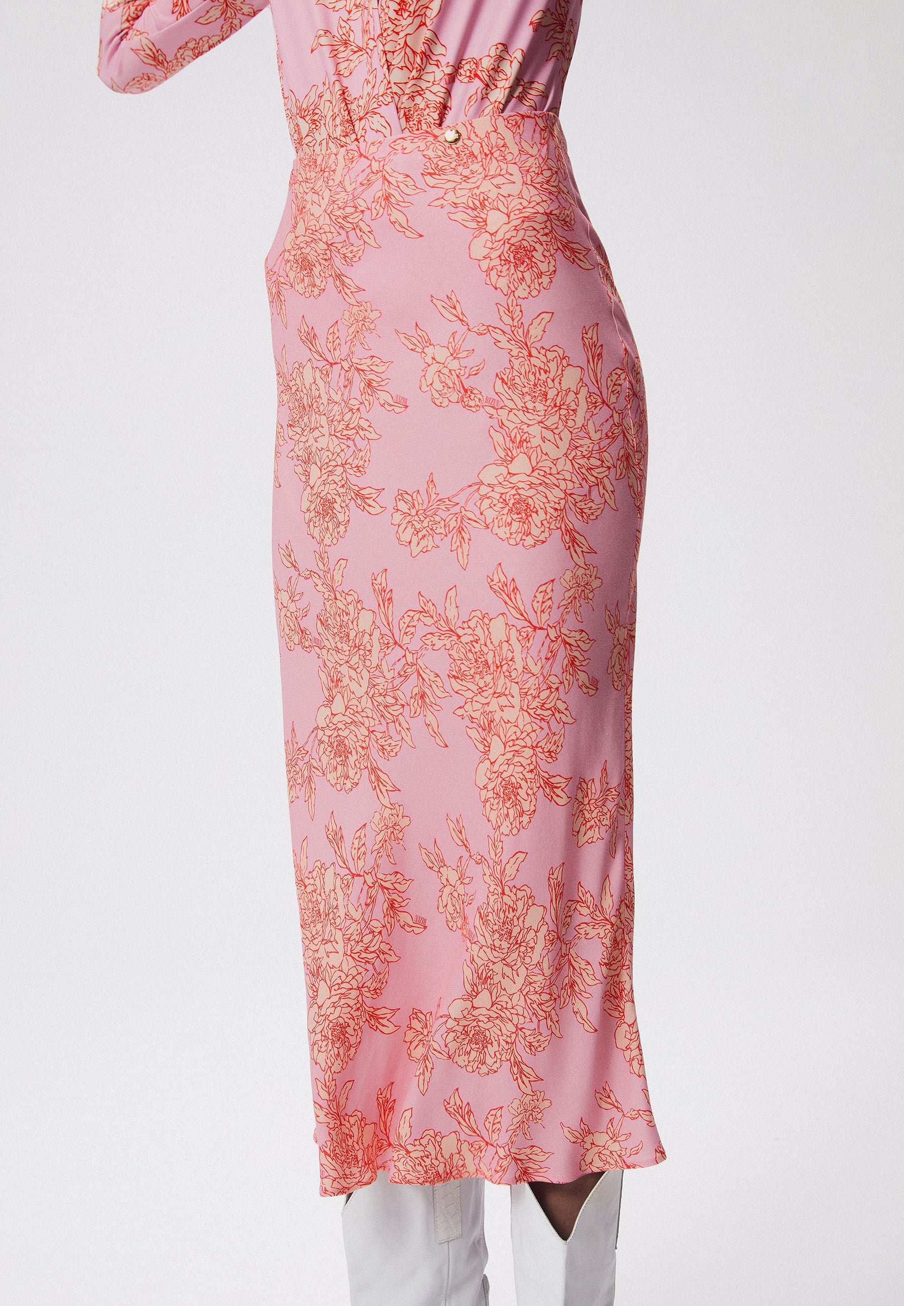 Midi skirt with floral print made of viscose BREE pink