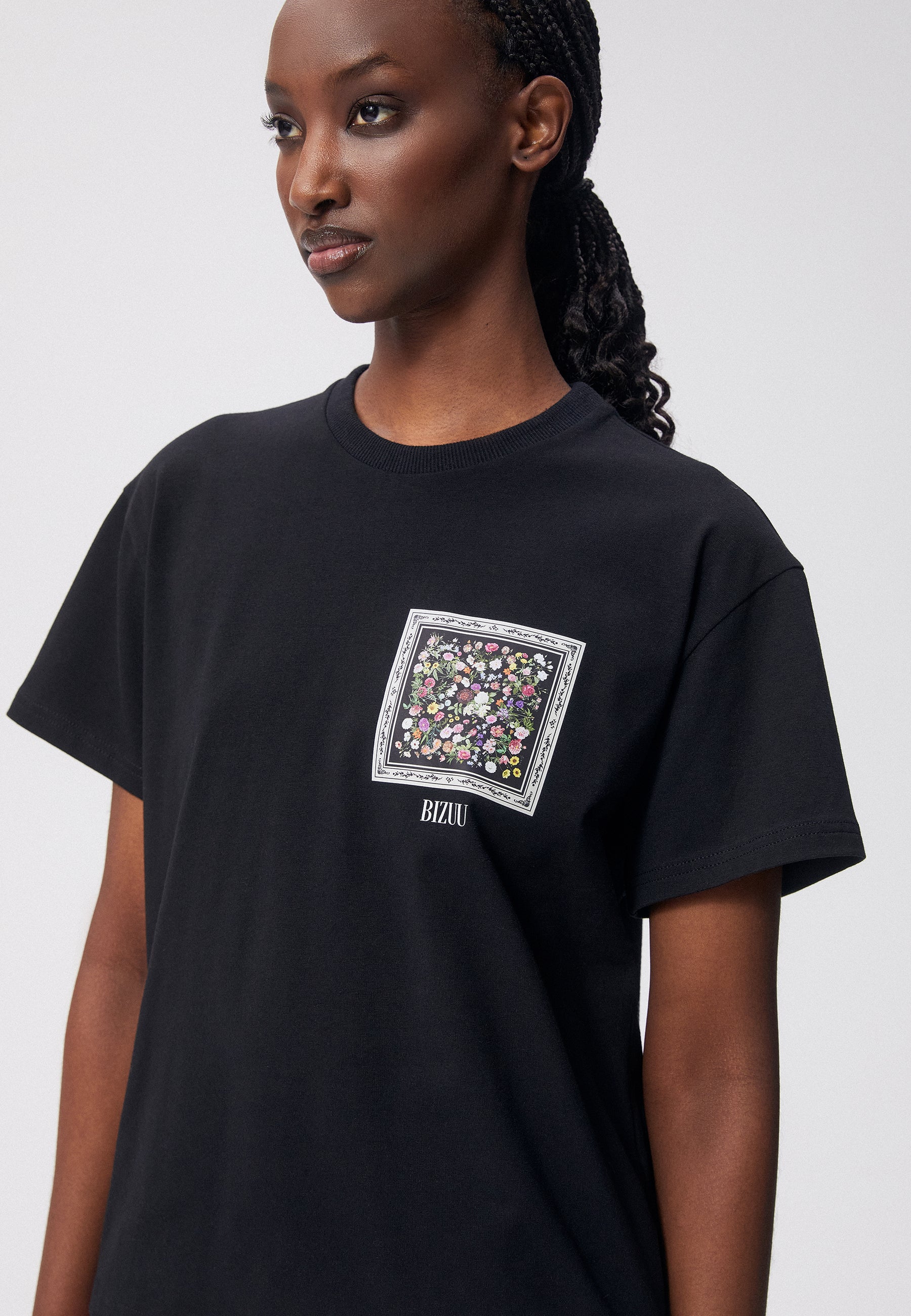 Oversized t-shirt with custom print TISHA black