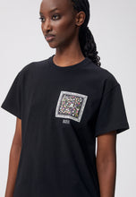 Load image into Gallery viewer, Oversized t-shirt with custom print TISHA black
