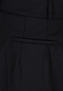 AUKI trousers with an ironed crease, black