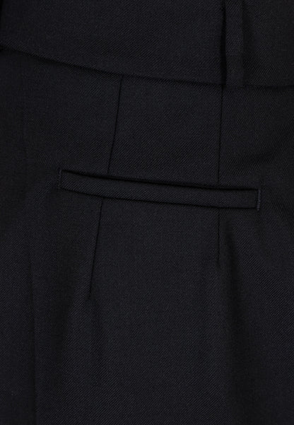 AUKI trousers with an ironed crease, black