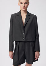 Load image into Gallery viewer, Short single-breasted jacket with a notched lapel MUNA grey
