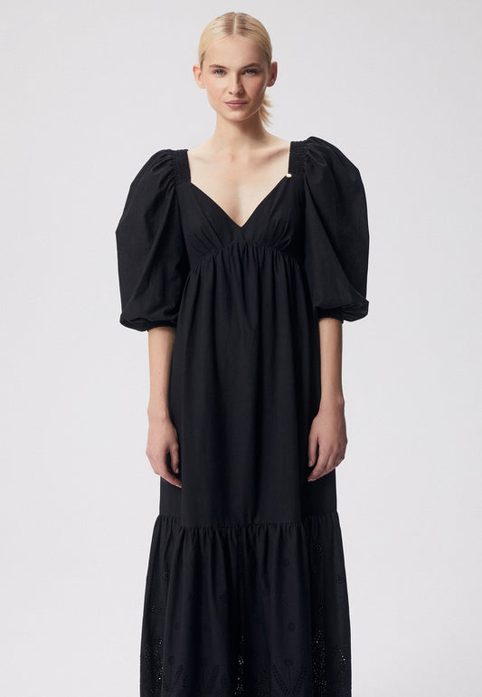 Maxi dress with a heart-shaped neckline and puffy sleeves, LACHI in black