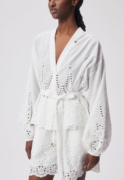 A kimono shirt with a belt and decorative embroidery MULIA white