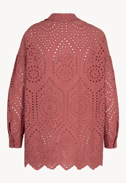 An oversized women's shirt with broderie anglaise NAVA pink