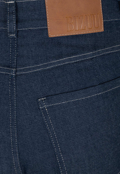 Jeans with a cut and rip at the bottom ALLAJEN in blue