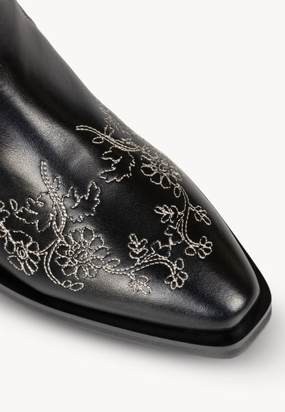 Women's cowboy boots with unique floral embroidery JUNIPER black