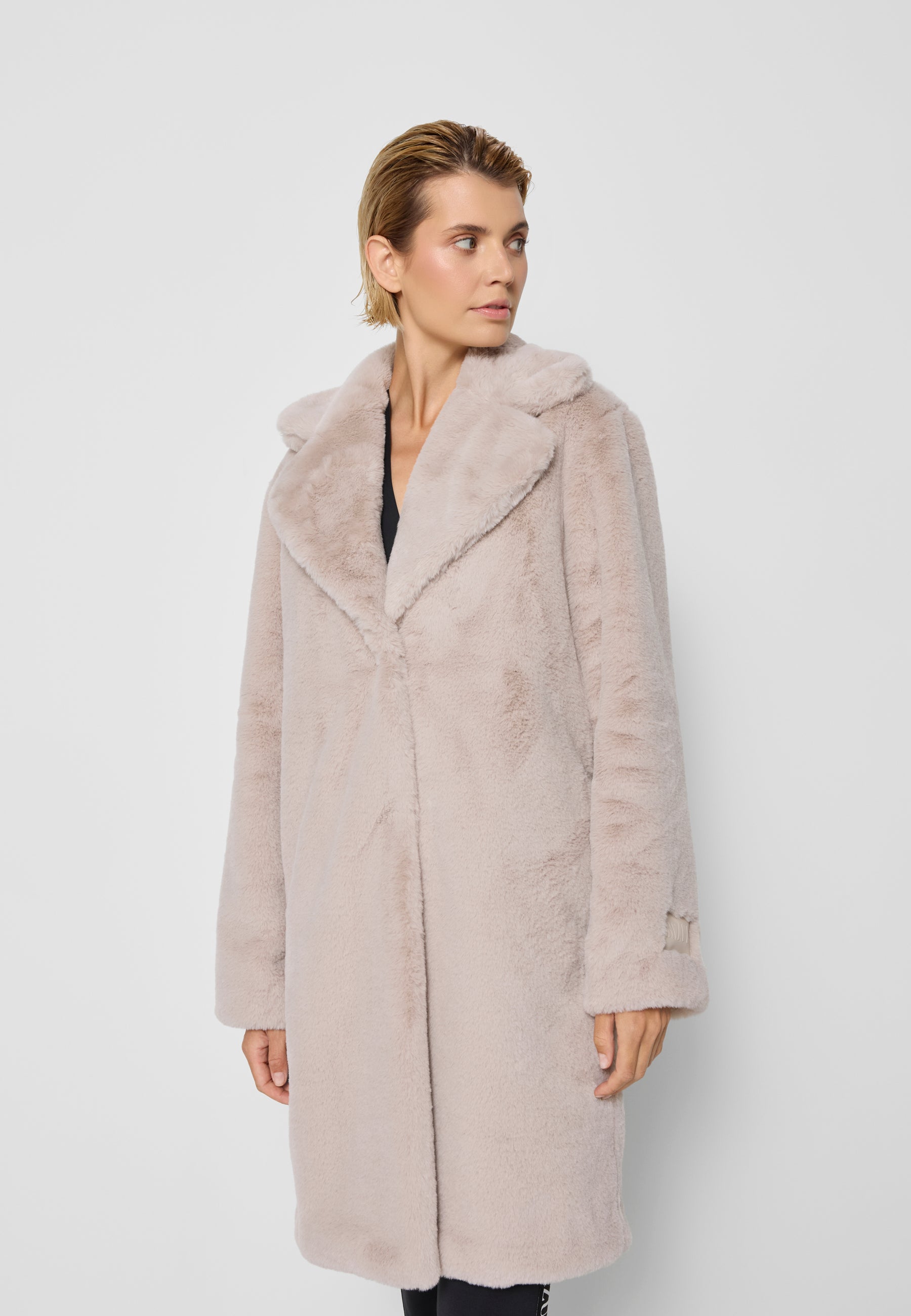 ZARA NEW WOMAN ZW COLLECTION FAUX FUR JACKET ECRU S,M,L 4360/246 | eBay