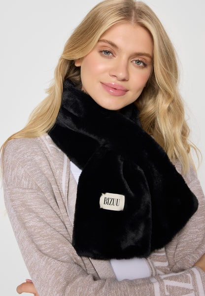 Scarf FLUFFY, black