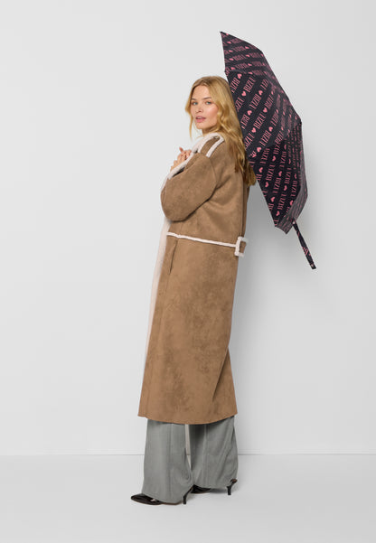 Maxi length coat MAWERA in brown.