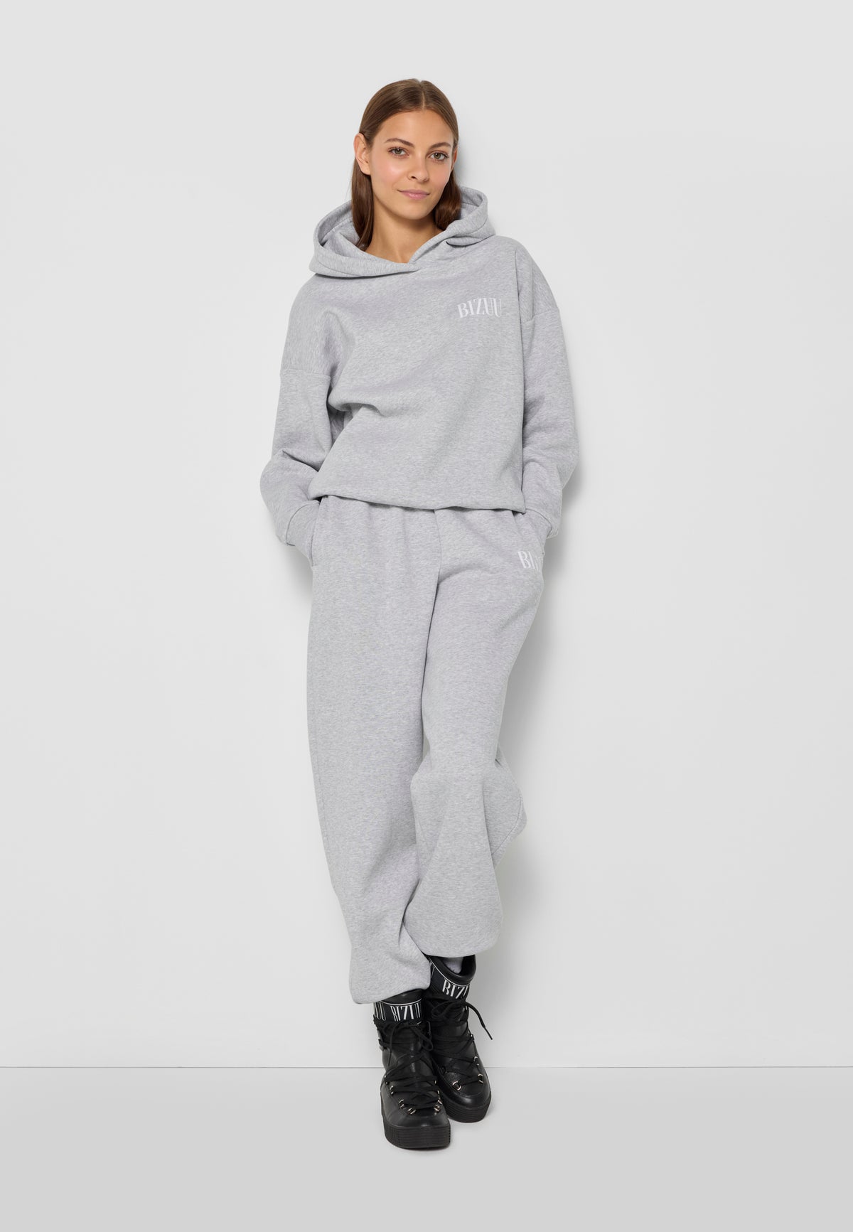 Sweatpants with back pocket RASPY grey