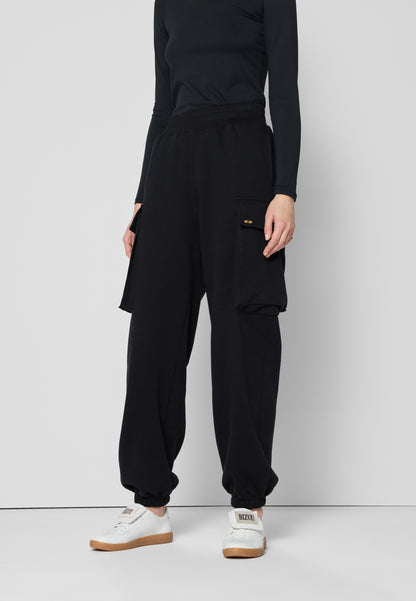 NIARI black cargo sweatpants