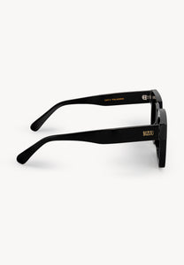 Sunglasses with black frame AVOLA