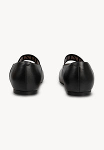 Black ballerinas with logoed rubber BEY