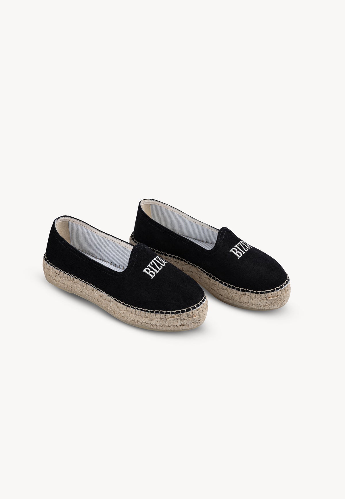 Black espadrilles AYLA at a 45° angle on a gray background.
