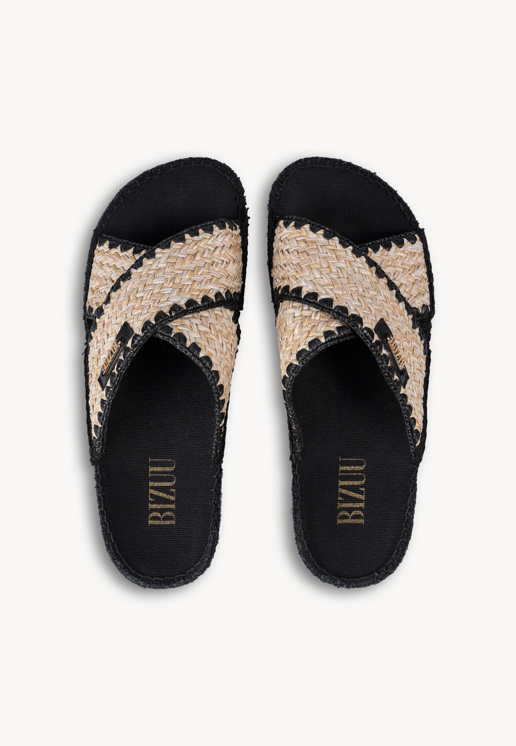 美品　bibiy. B. CHARM SHOES Balmain B-East Leather & Mesh Sneakers | Saks Fifth Avenue