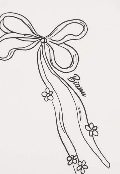 BOW cream T-shirt with bow print