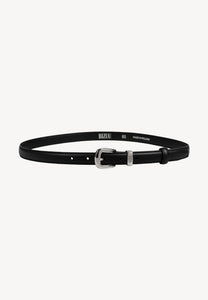 Black CHANTILLY leather belt with a silver buckle.
