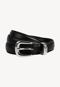 Black CHANTILLY leather belt with a silver buckle.