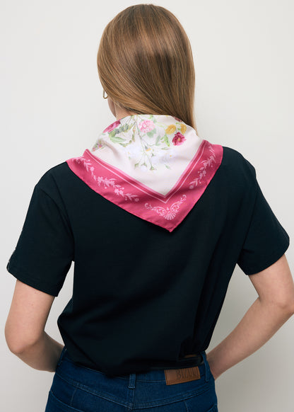 Pink silk FIORIA scarf in a floral print.
