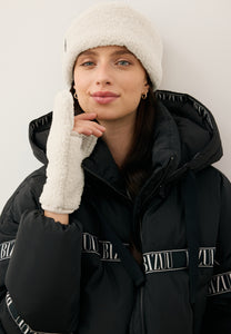 Cream faux shearling gloves SNUGGIE