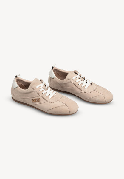 Beige women’s suede LEOLA sneakers.