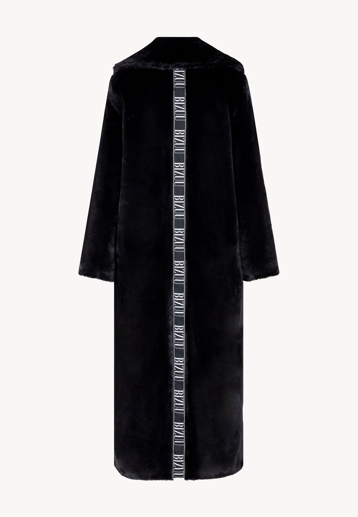 Back of the LIVORNO fur coat with branded tape.