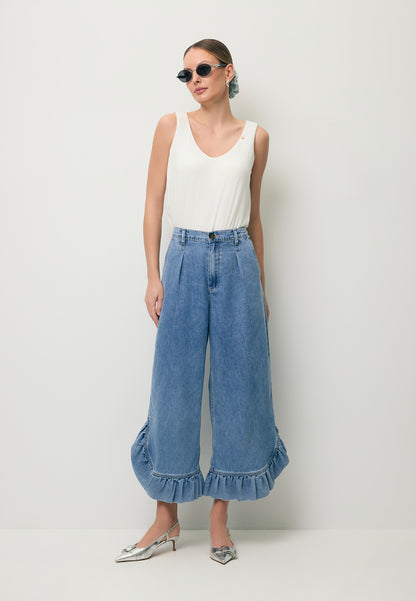 NELLA denim trousers with wide legs and a ruffle detail.