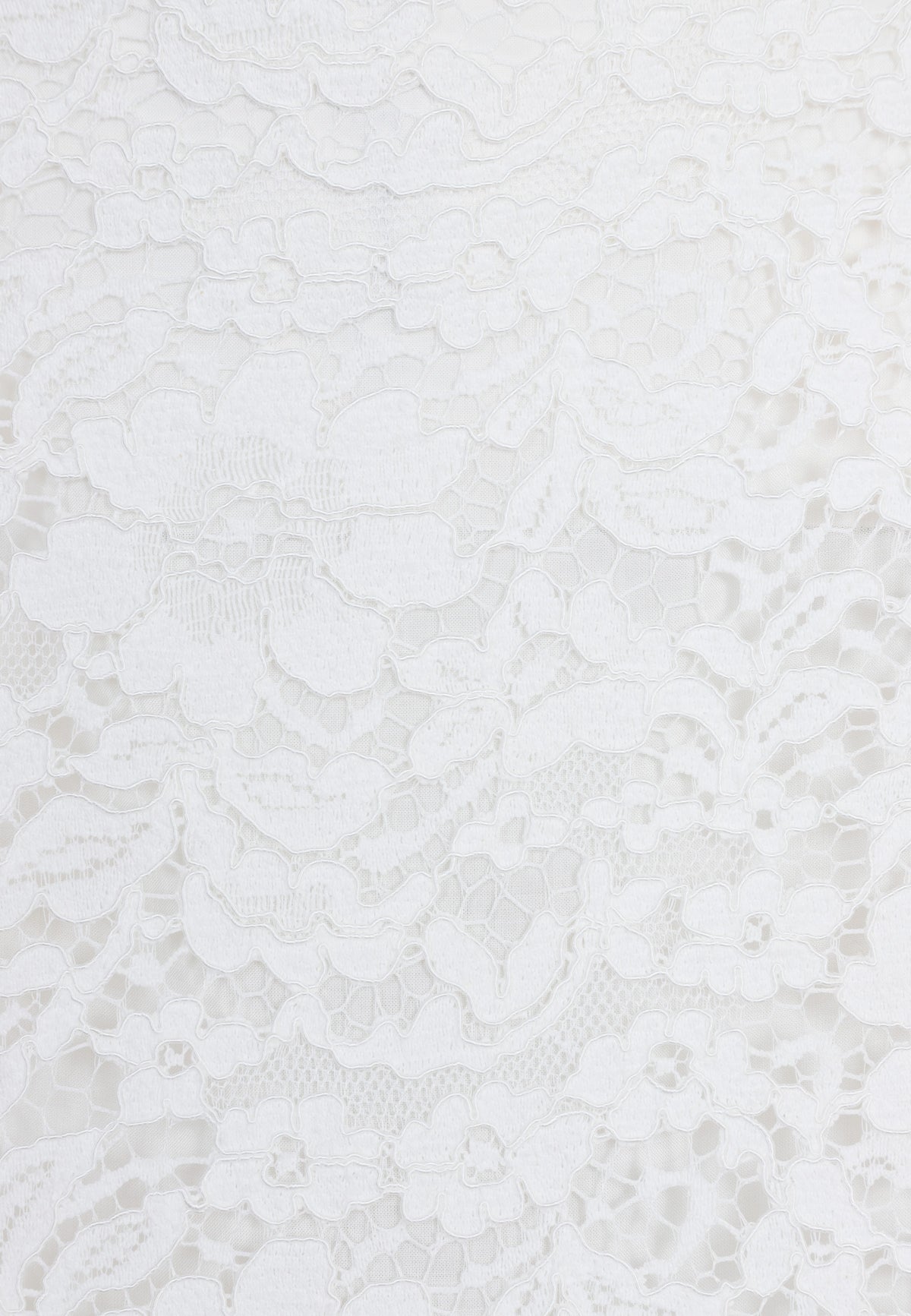 Close-up of the lace on the MILKY skirt.