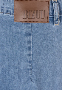 NELLA denim trousers with wide legs and a ruffle detail.