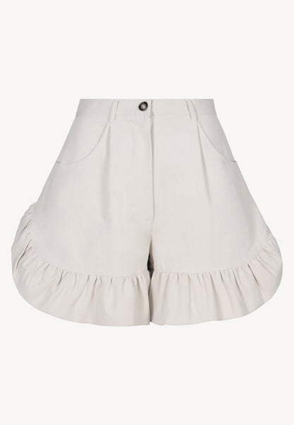 Cream NEYO shorts finished with ruffles