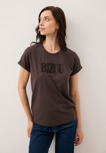 NIKKO brown T-shirt with BIZUU logo