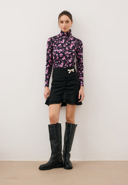 Tight-Fit Turtleneck with OWAKA Signature Print – Black