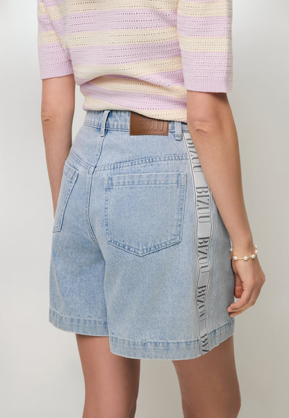 Light blue MIREYA wide-leg denim shorts with contrast trim