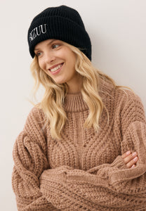 Black merino wool blend beanie ROYU