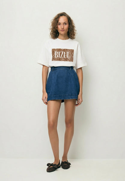 Cream oversized SIME T-shirt with a logo