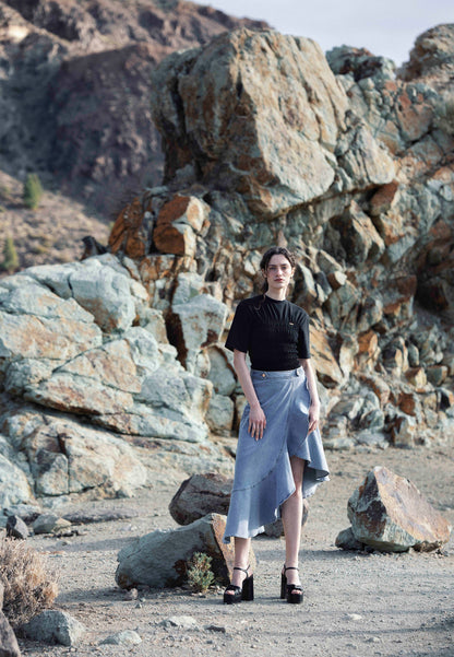 Blue NIIA denim skirt with a ruffle