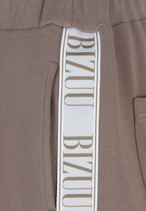 THORI taupe logo sweat shorts