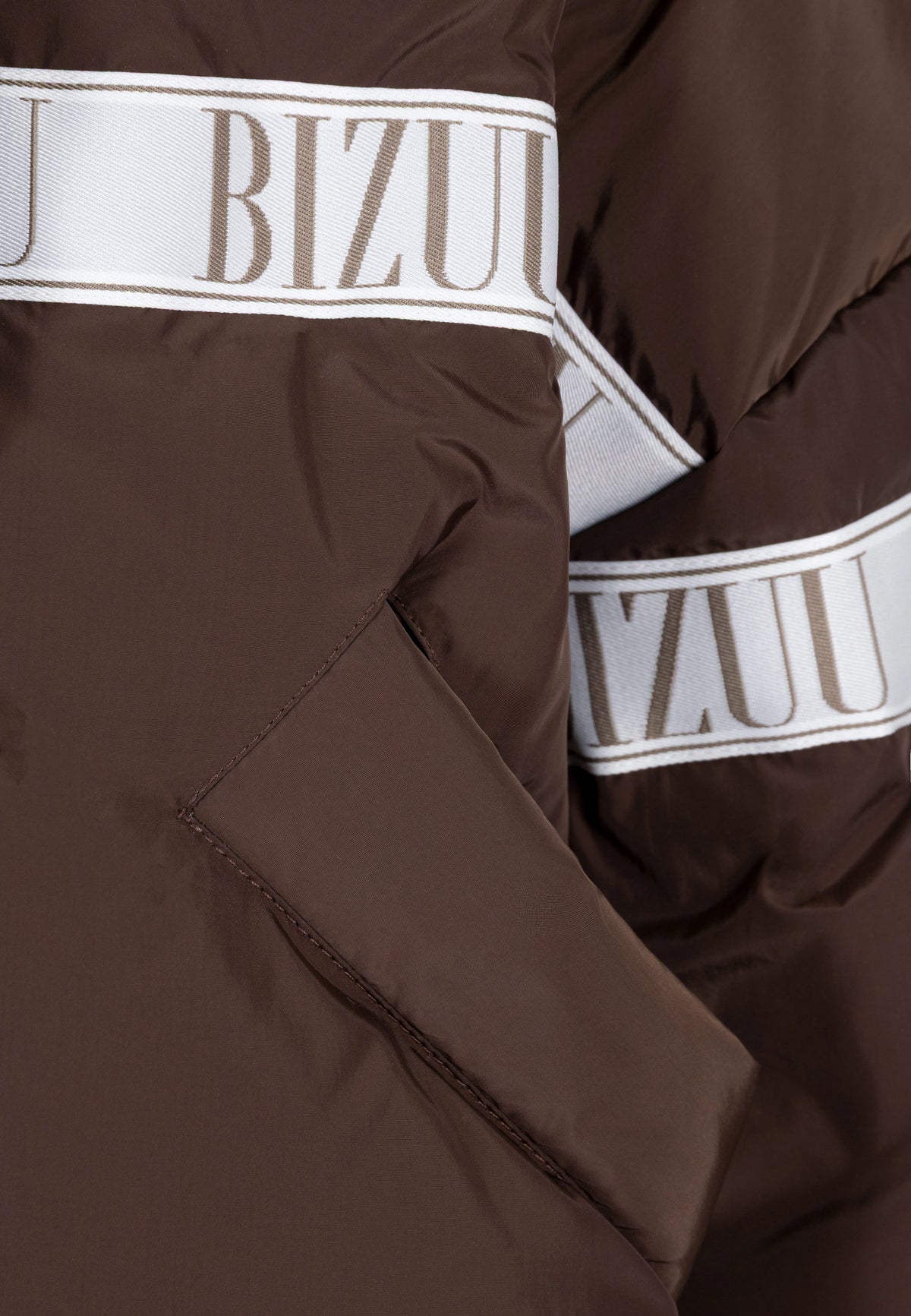 Close-up of the branded tape on the TOKYO jacket.