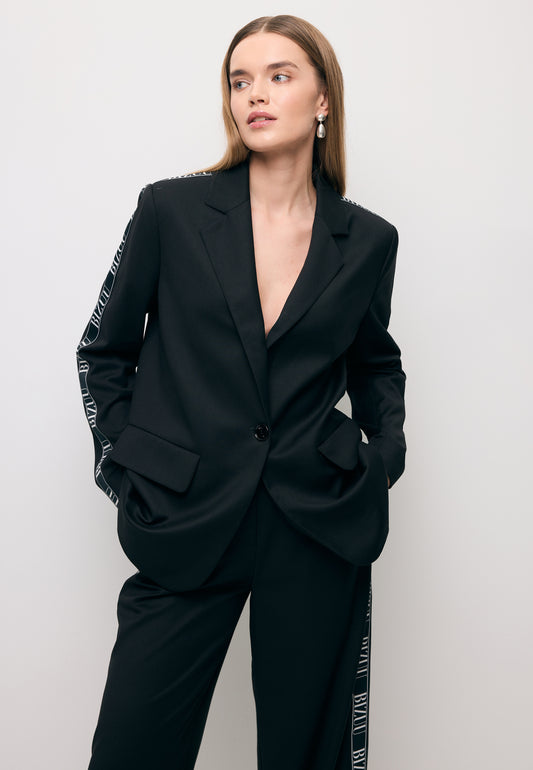 Black oversized VANDA blazer with contrast trim